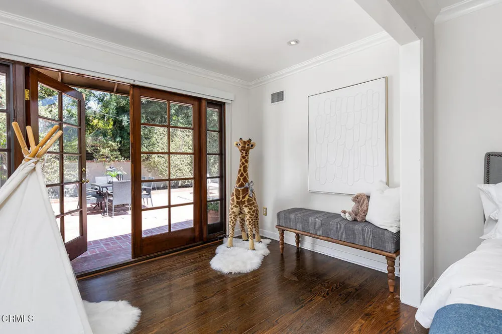 1893 Rose Villa Street Pasadena, CA 91107