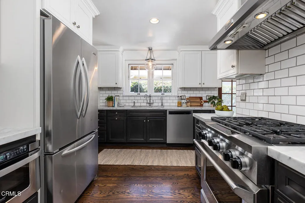 1893 Rose Villa Street Pasadena, CA 91107