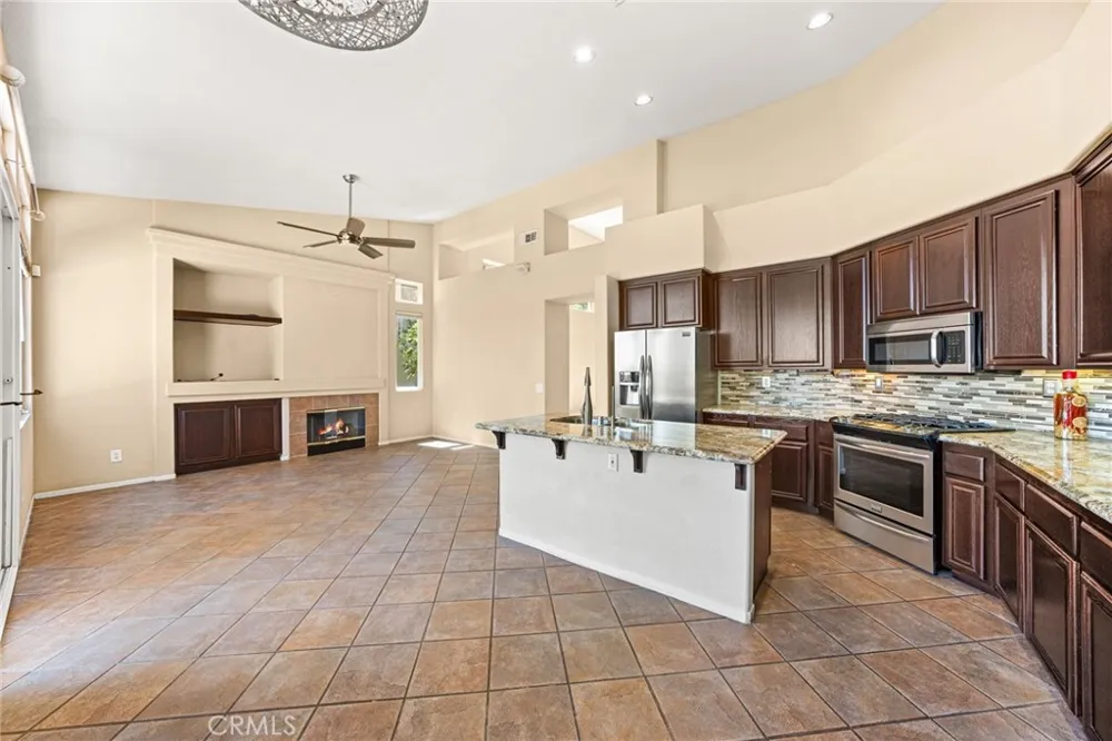 50 Villa Milano Lake Elsinore, CA 92532