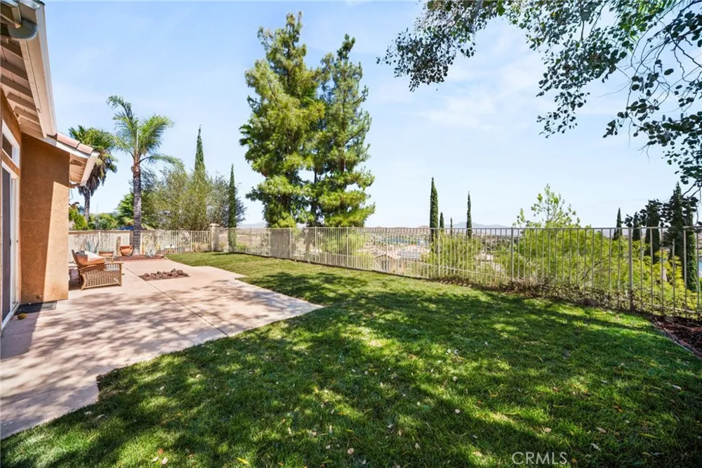 50 Villa Milano Lake Elsinore, CA 92532