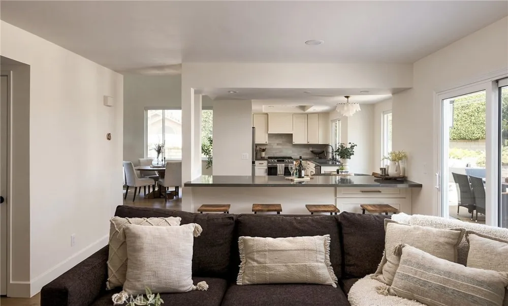 522 Calle Cuadra San Clemente, CA 92673
