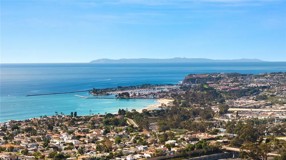 522 Calle Cuadra San Clemente, CA 92673