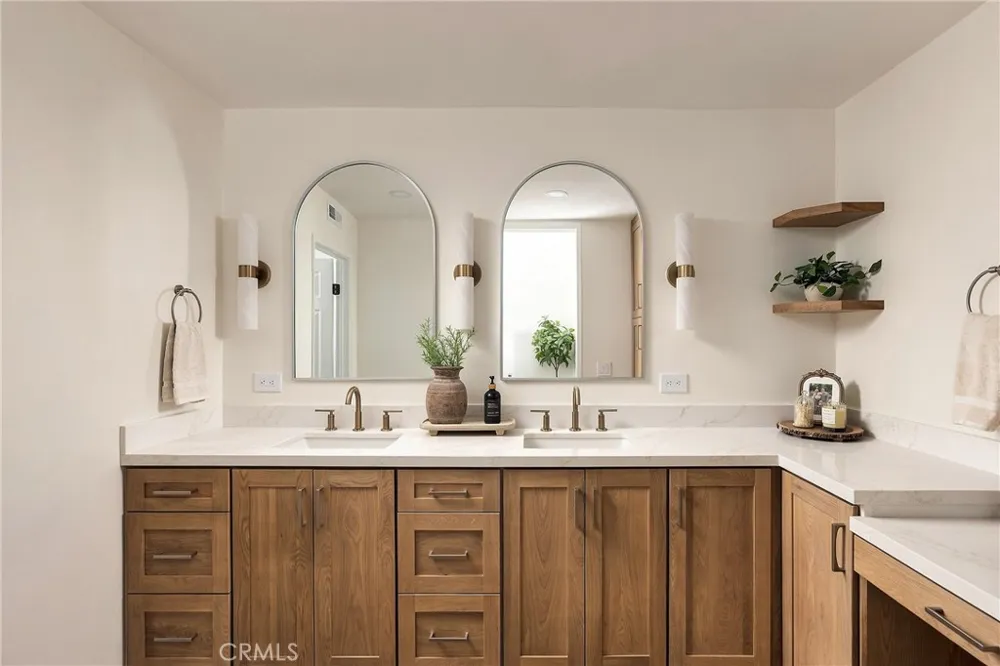 522 Calle Cuadra San Clemente, CA 92673