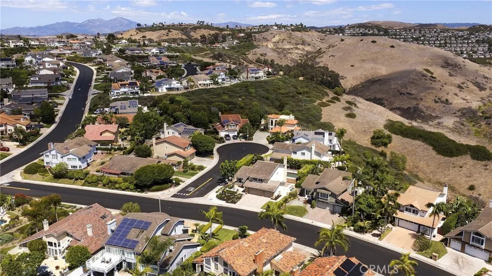 522 Calle Cuadra San Clemente, CA 92673