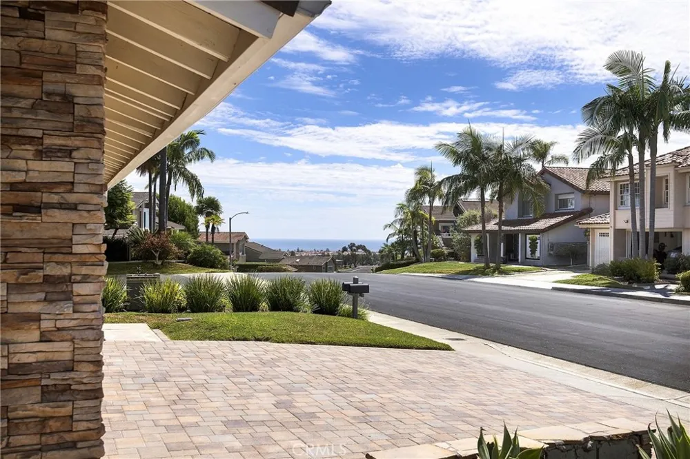 522 Calle Cuadra San Clemente, CA 92673