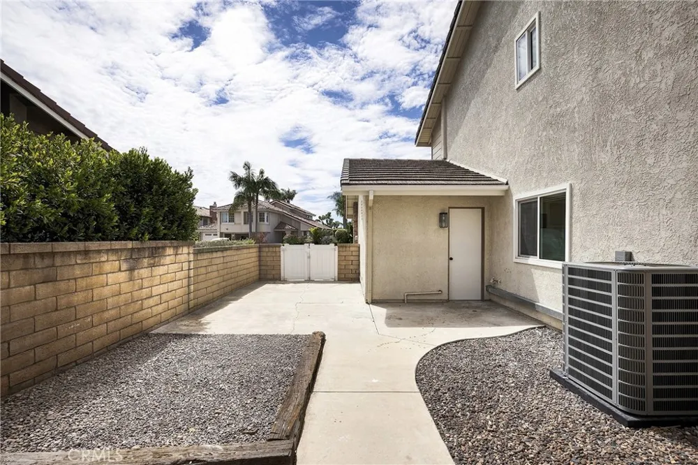 522 Calle Cuadra San Clemente, CA 92673