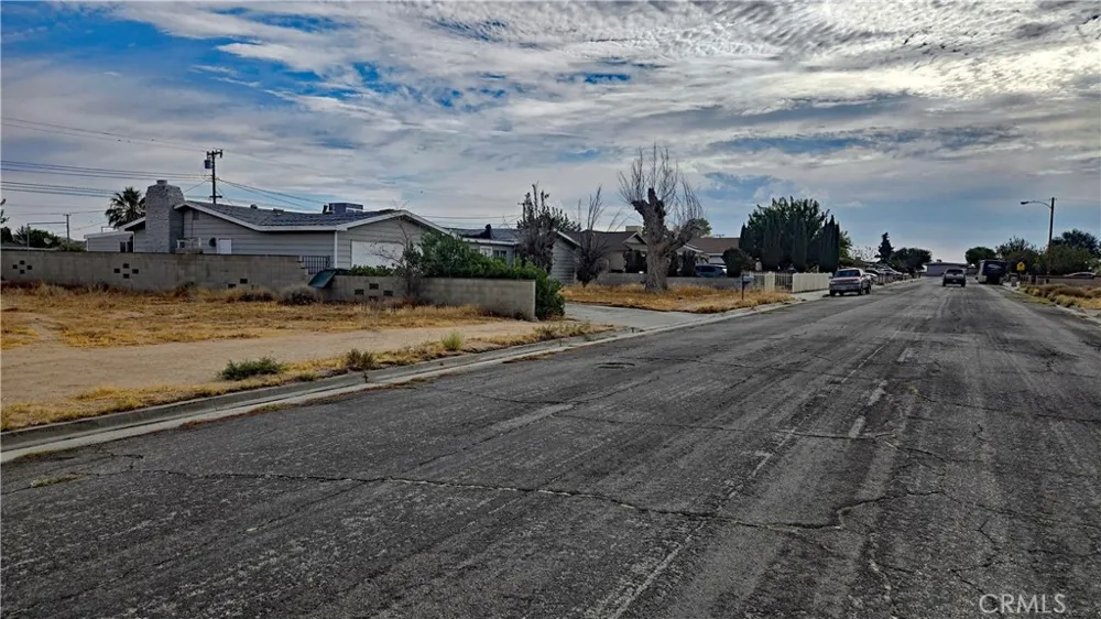 Tamarisk Ave Boron, CA 93516