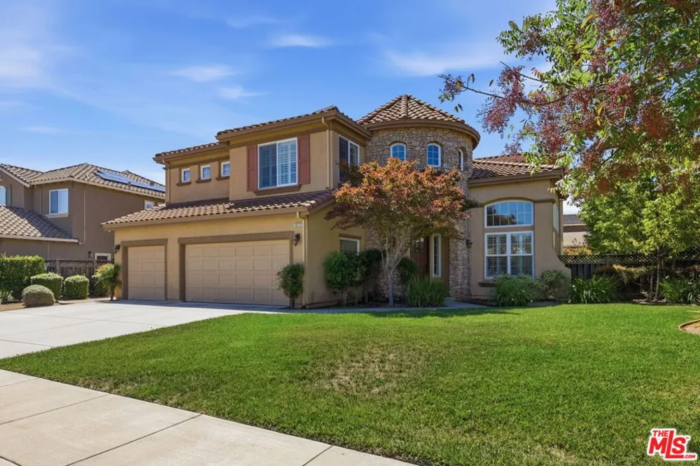 18275 Los Padres Place Morgan Hill, CA 95037