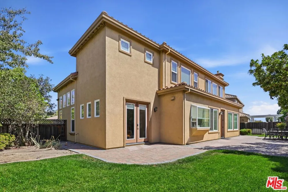 18275 Los Padres Place Morgan Hill, CA 95037