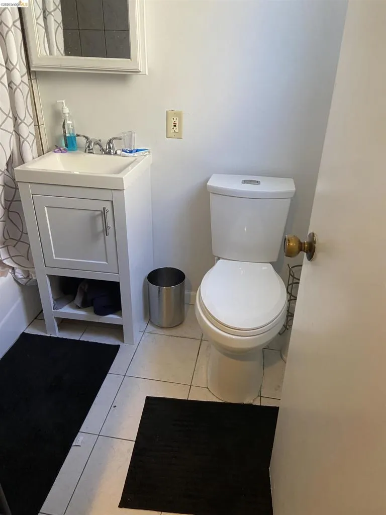 2206 Seacliff Dr Milpitas, CA 95035