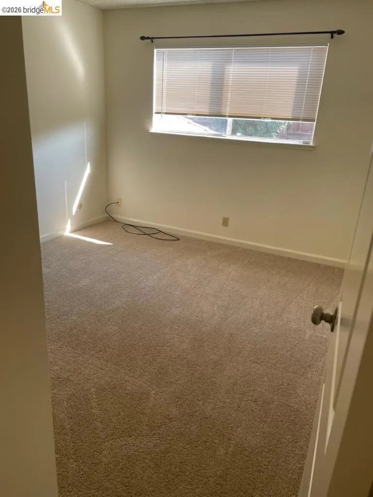 2206 Seacliff Dr Milpitas, CA 95035