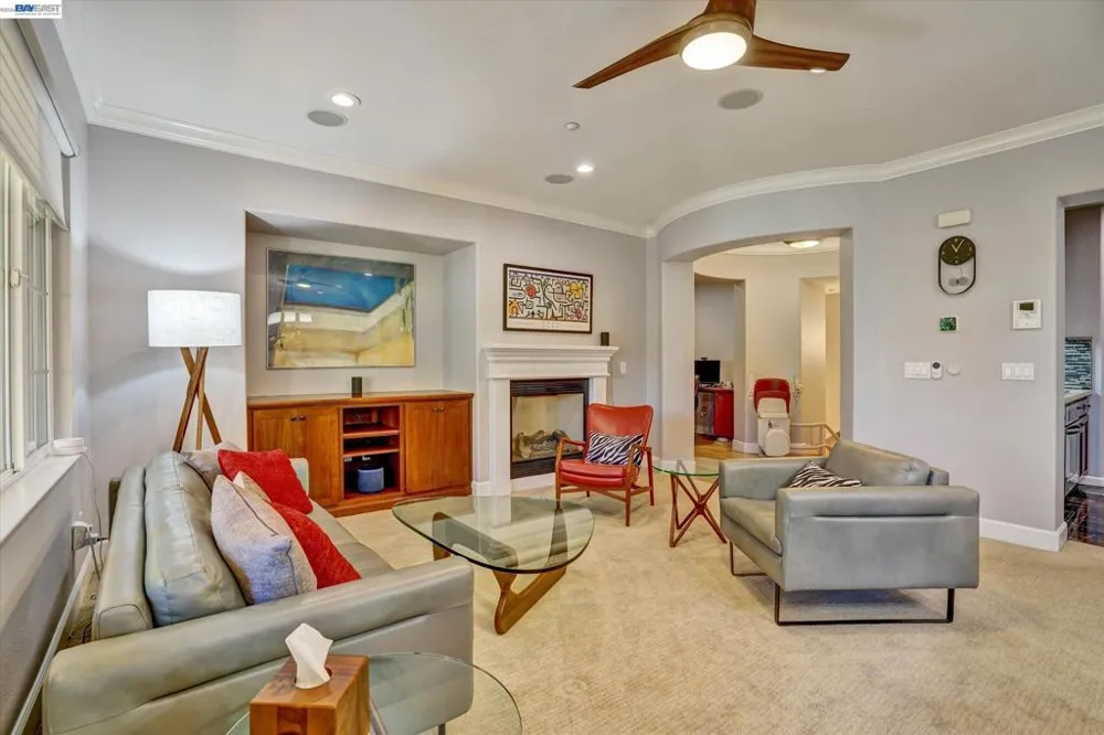 2811 Quarryhill Ave #4 Livermore, CA 94551
