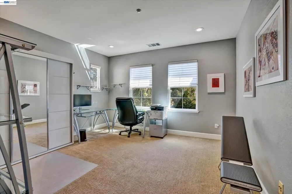 2811 Quarryhill Ave #4 Livermore, CA 94551