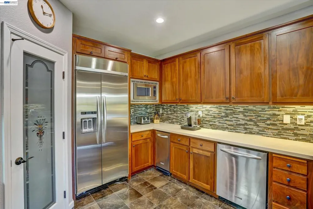 2811 Quarryhill Ave #4 Livermore, CA 94551