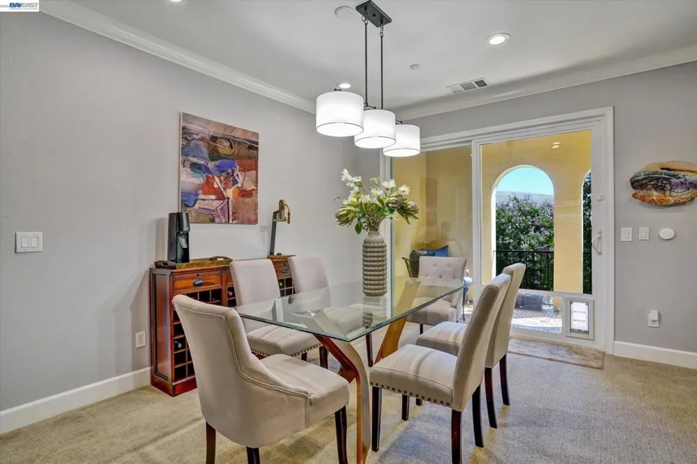 2811 Quarryhill Ave #4 Livermore, CA 94551