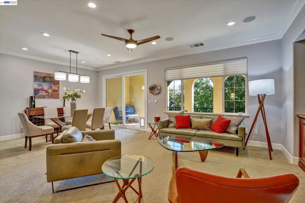 2811 Quarryhill Ave #4 Livermore, CA 94551