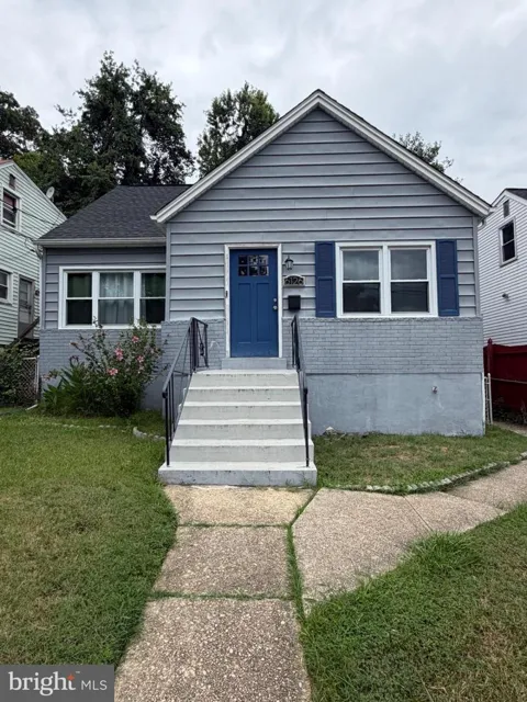 6126 OTIS STREET