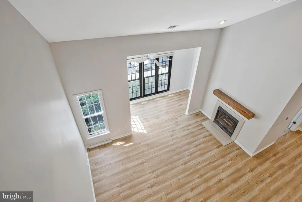 2700 SUMMERVIEW WAY #304 Annapolis, MD 21401