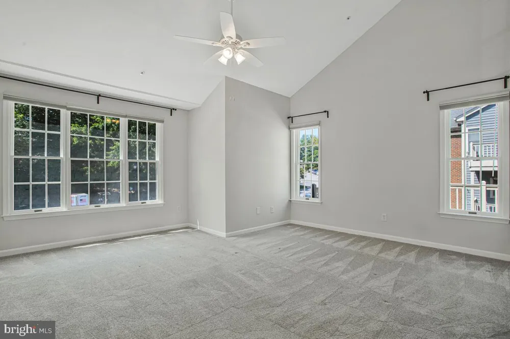 2700 SUMMERVIEW WAY #304 Annapolis, MD 21401