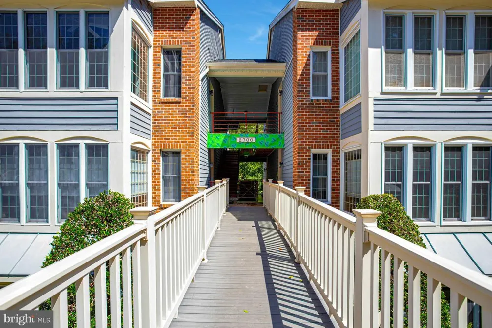 2700 SUMMERVIEW WAY #304 Annapolis, MD 21401