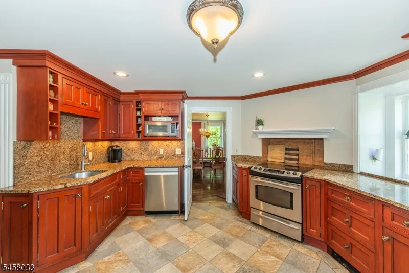 440 Rockaway Valley Rd Boonton, NJ 07005