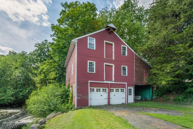 440 Rockaway Valley Rd Boonton, NJ 07005