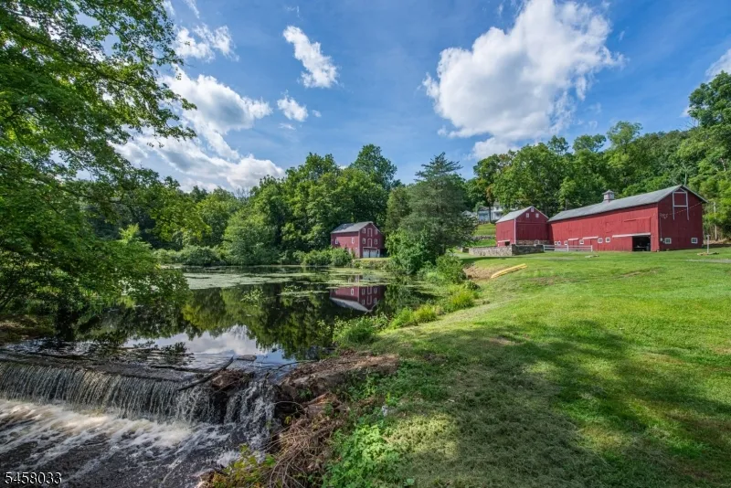 440 Rockaway Valley Rd Boonton, NJ 07005