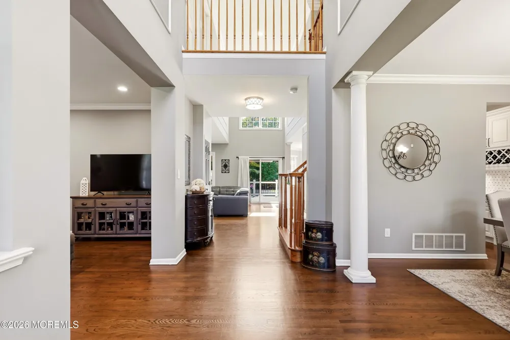 11 Swallow Tail Court Jackson, NJ 08527