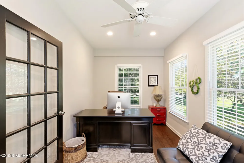 11 Swallow Tail Court Jackson, NJ 08527
