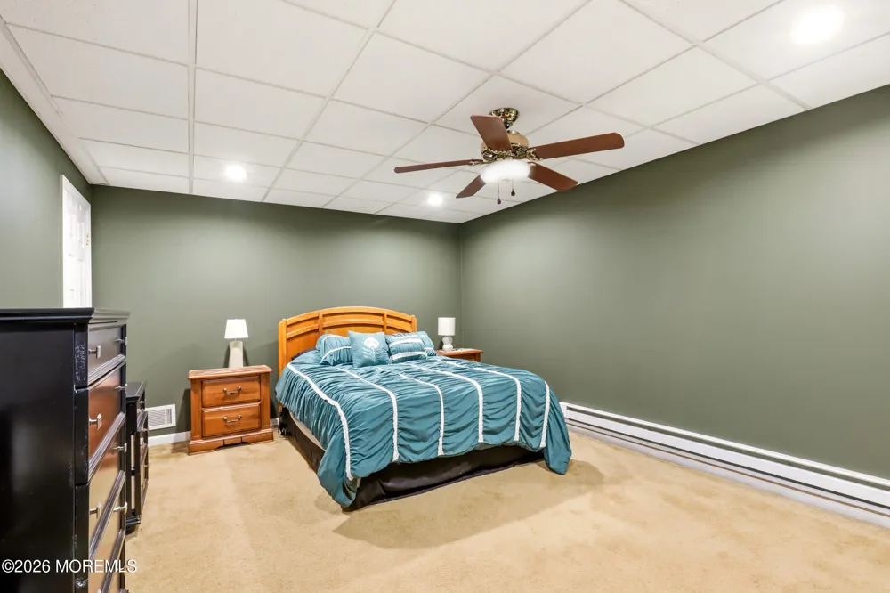 11 Swallow Tail Court Jackson, NJ 08527