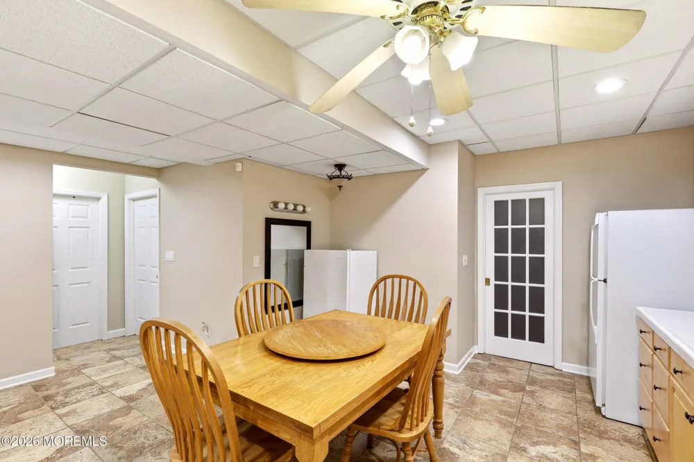 11 Swallow Tail Court Jackson, NJ 08527