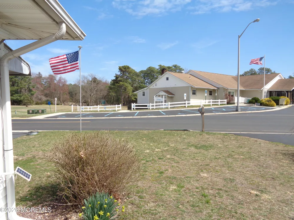 94 Fairway Lane Whiting, NJ 08759