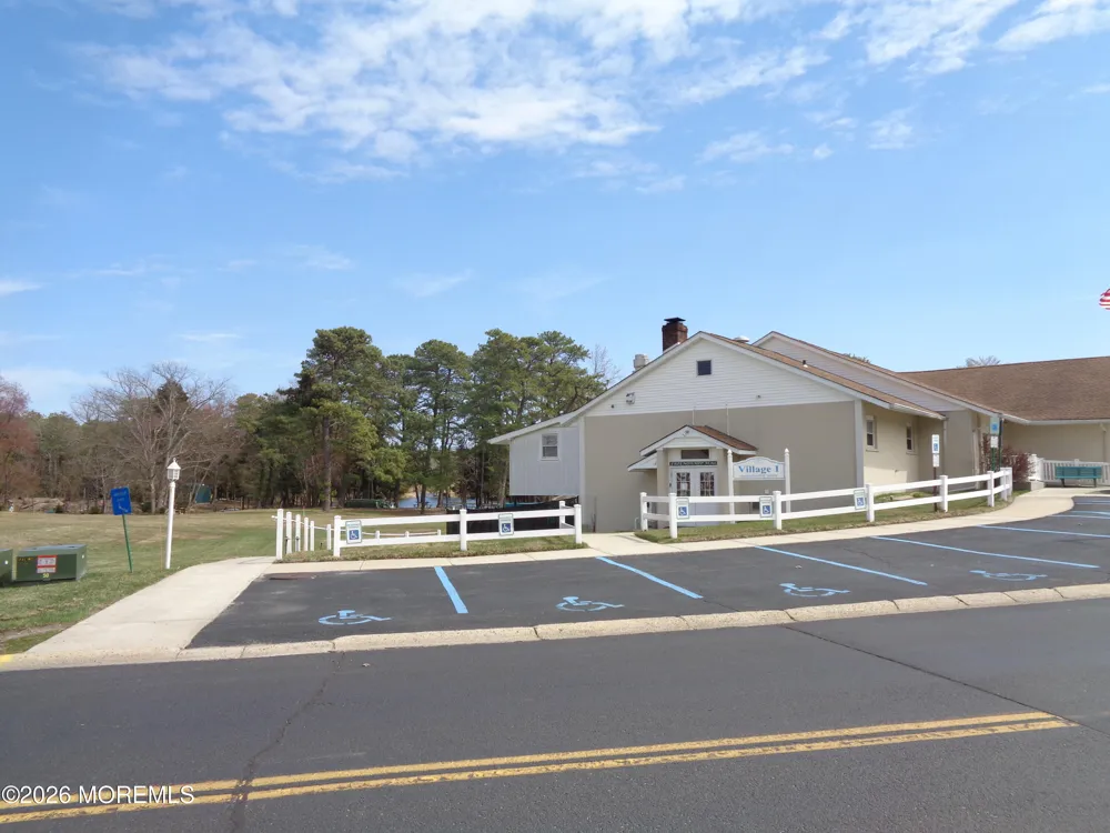 94 Fairway Lane Whiting, NJ 08759