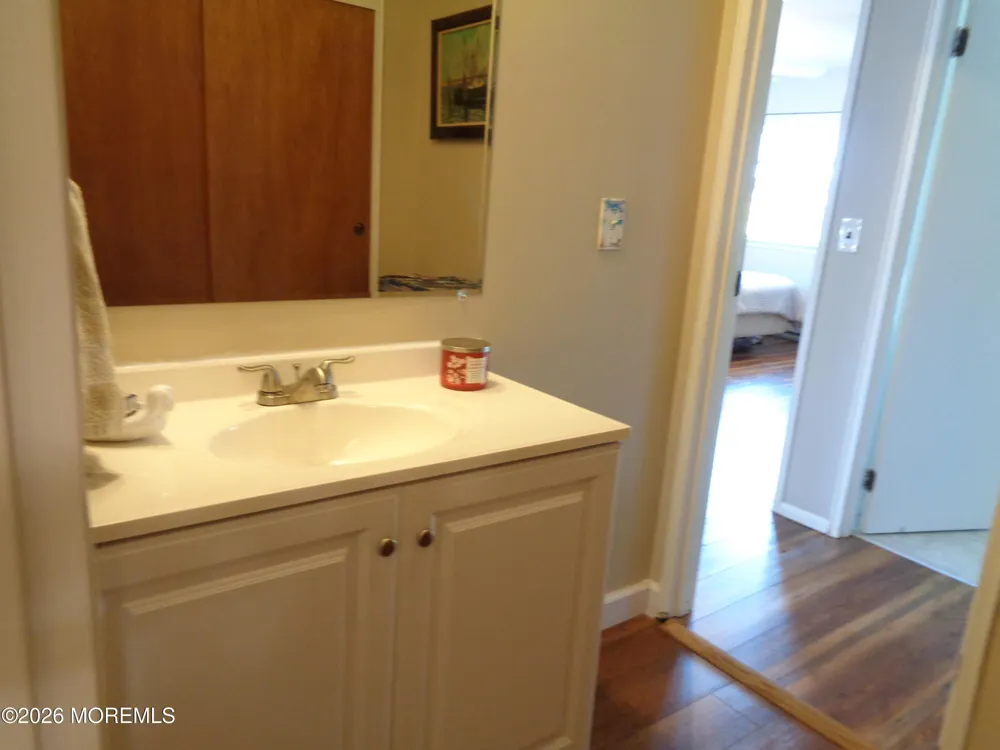 94 Fairway Lane Whiting, NJ 08759