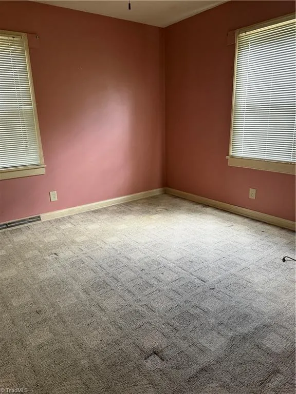 320 Maple Street Eden, NC 27288