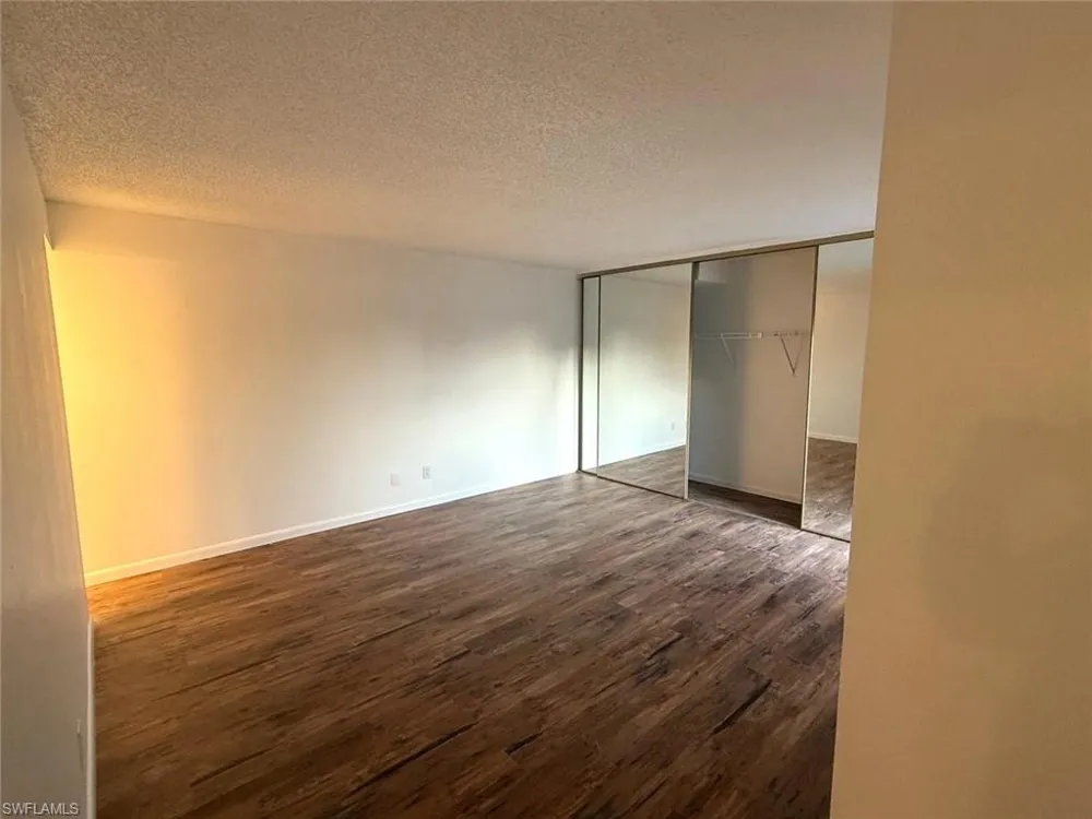 1406 Park Shore Circle #3 Fort Myers, FL 33901