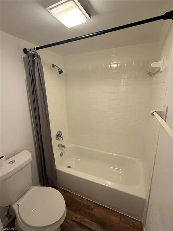 1406 Park Shore Circle #3 Fort Myers, FL 33901