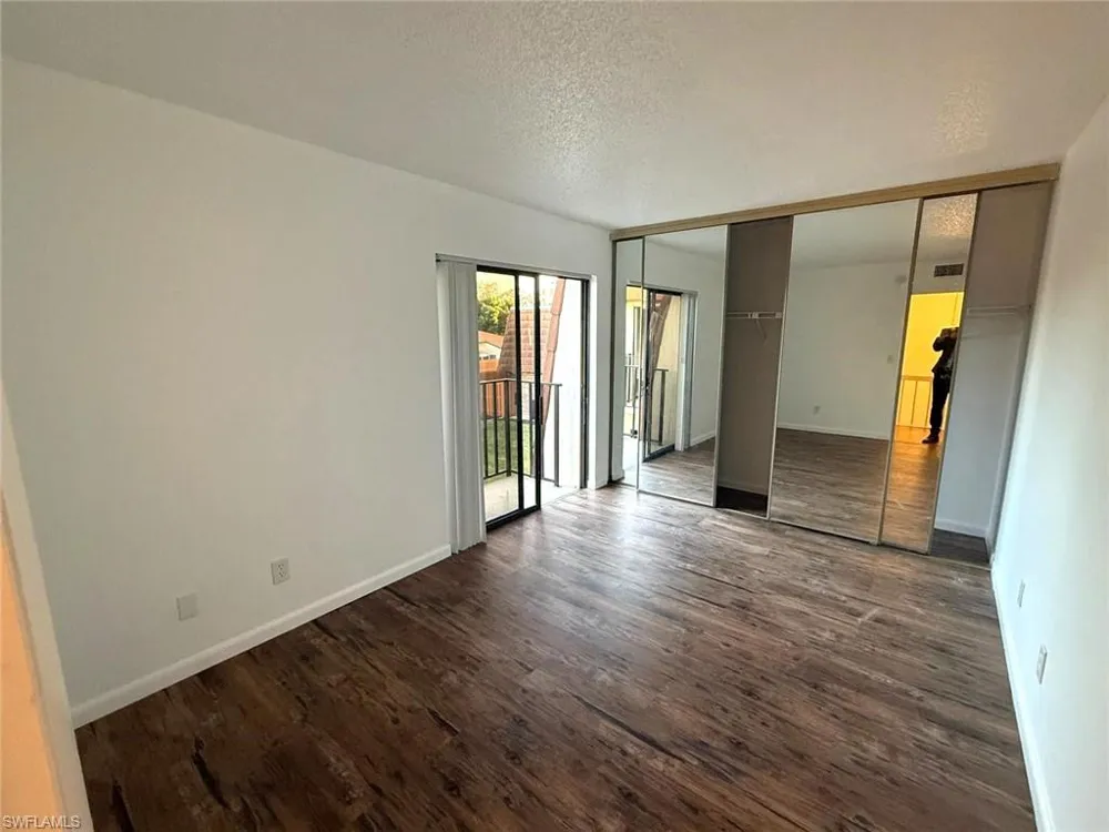 1406 Park Shore Circle #3 Fort Myers, FL 33901
