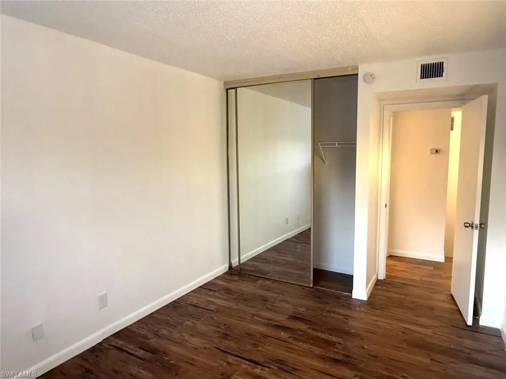 1406 Park Shore Circle #3 Fort Myers, FL 33901