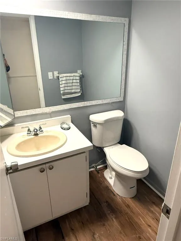 1406 Park Shore Circle #3 Fort Myers, FL 33901