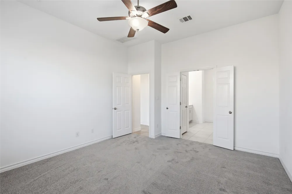 701 S San Marcos Street Manor, TX 78653