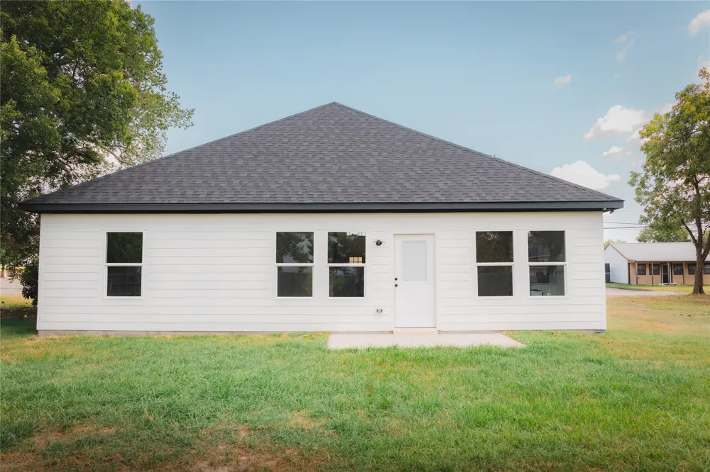 3622 Roberts Street Greenville, TX 75401