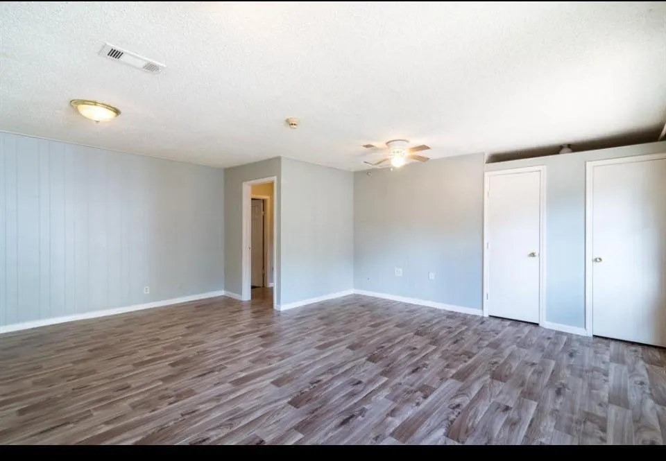 7621 Gleason Road Houston, TX 77016