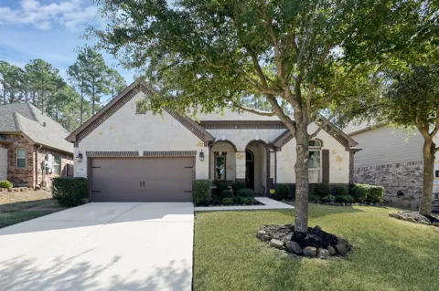 1930 Parnevik Place