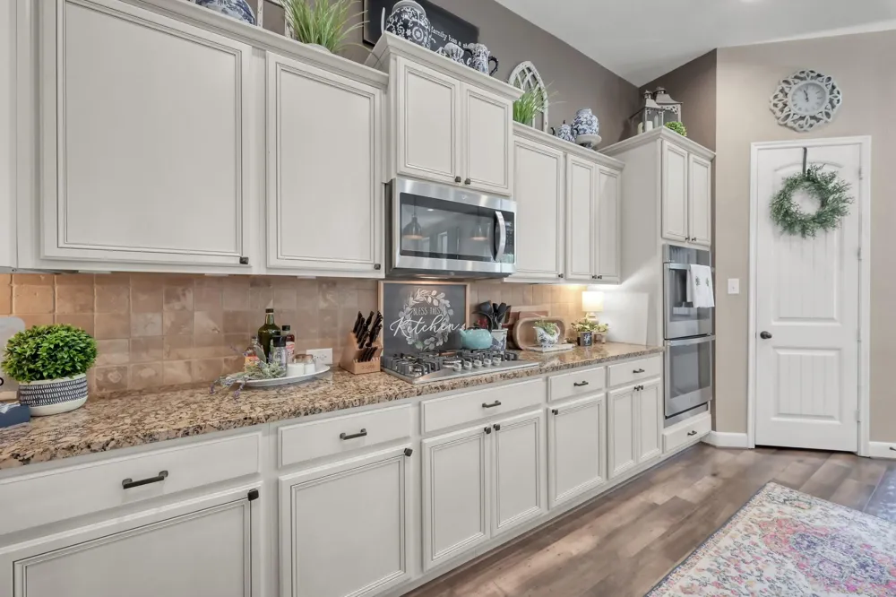 1930 Parnevik Place Conroe, TX 77304