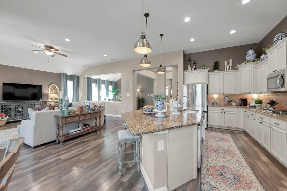 1930 Parnevik Place Conroe, TX 77304