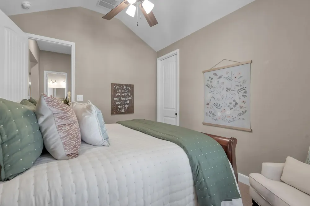 1930 Parnevik Place Conroe, TX 77304
