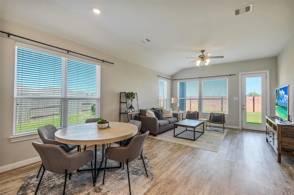 10906 Avana Falls Lane Richmond, TX 77406