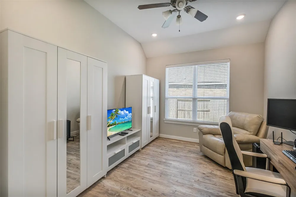 10906 Avana Falls Lane Richmond, TX 77406