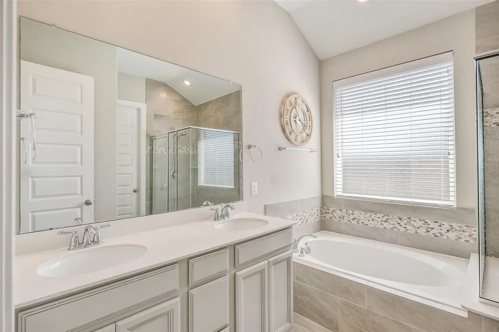 10906 Avana Falls Lane Richmond, TX 77406